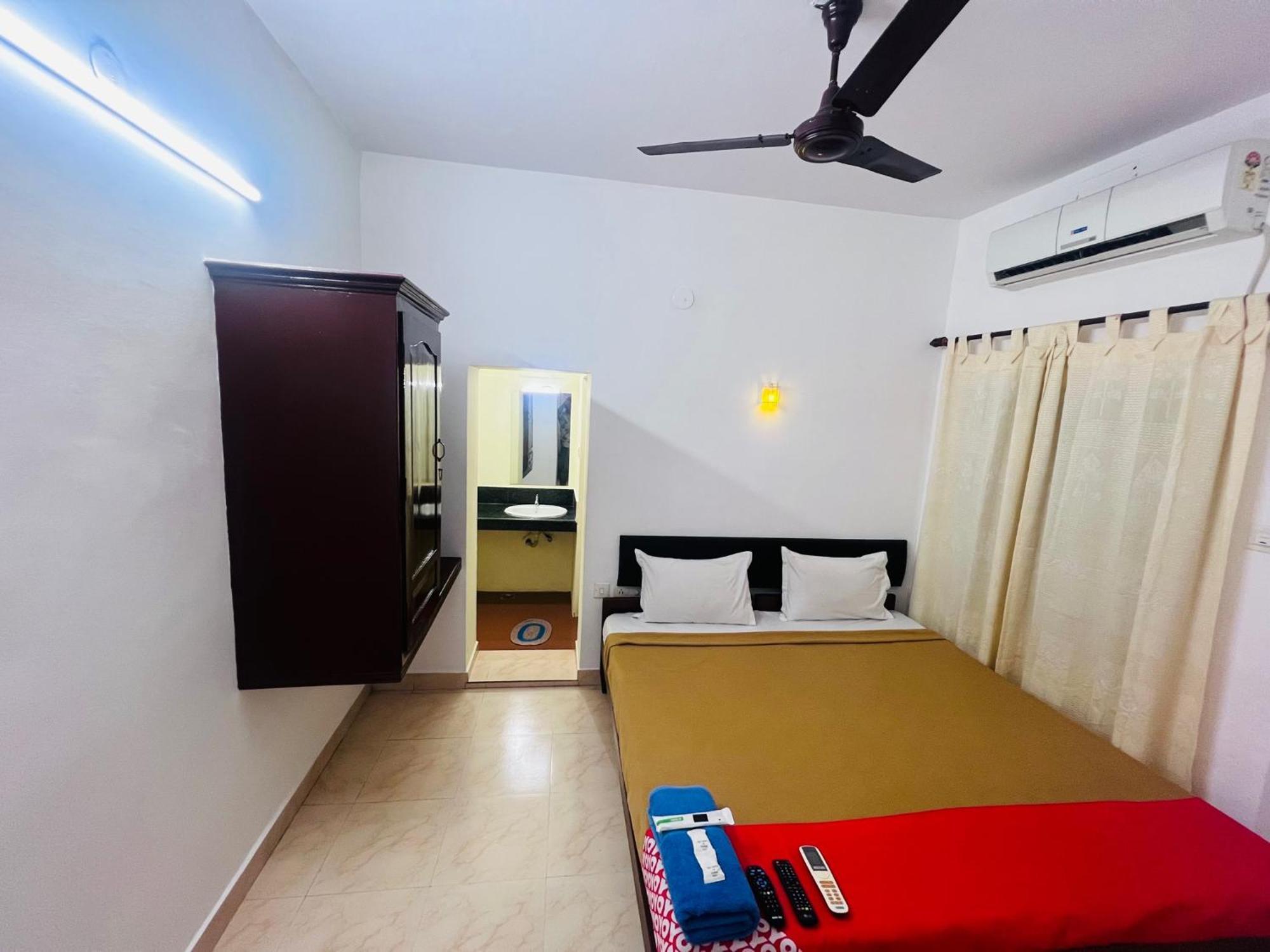 Hotel Sunday - Townhouse Club Airport Trivandrum Thiruvananthapuram Eksteriør bilde